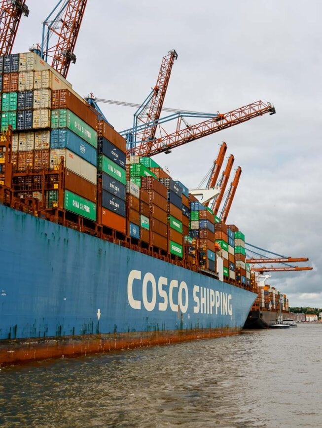 hamburg hafenrundfahrt containerschiff