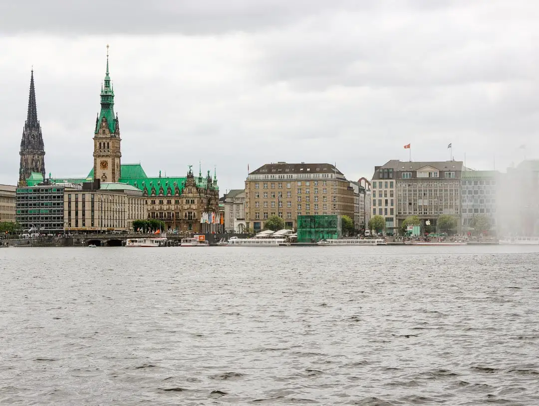 hamburg jungfernstieg binnenalster