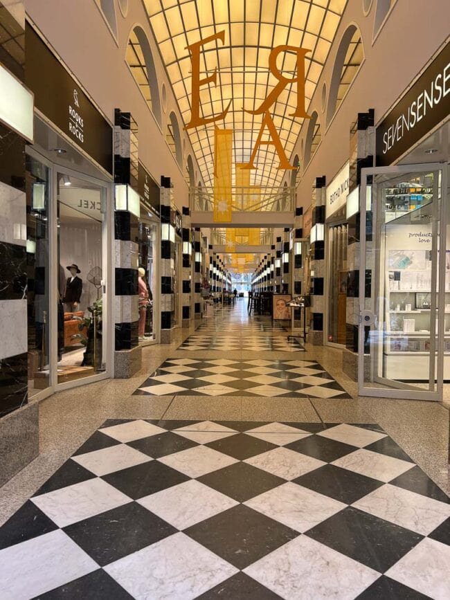 hamburg Passagenviertel passage