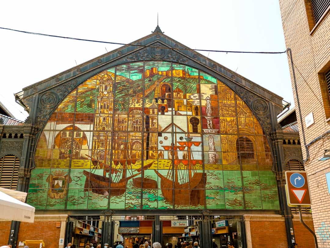 malaga markthalle aussen