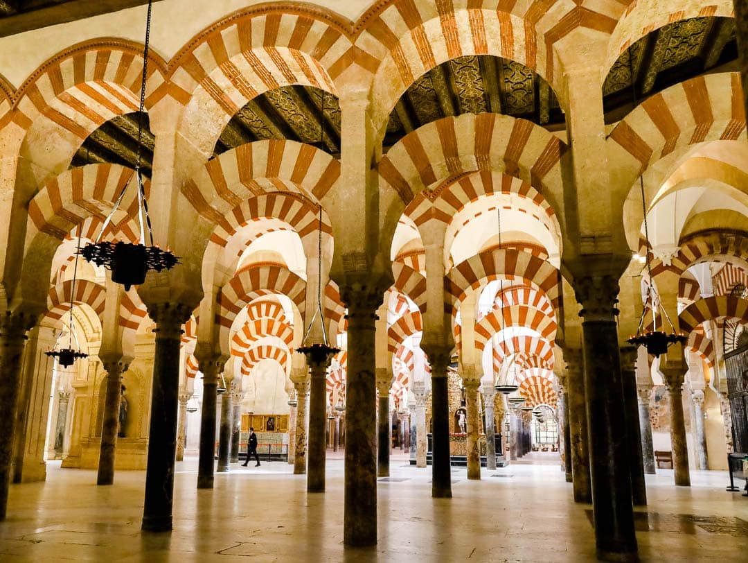 Andalusien Mezquita in Córdoba Rundbögen