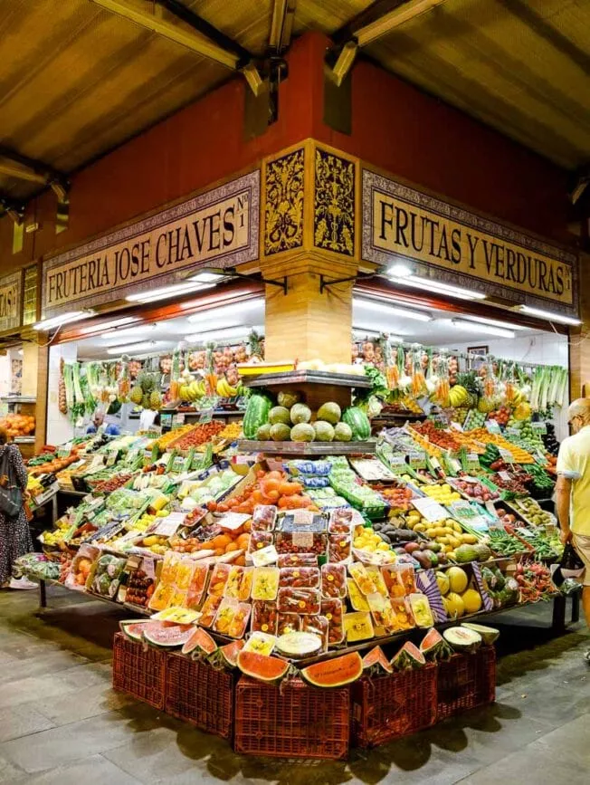 sevilla markthalle triana