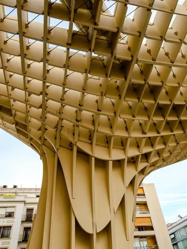 Sevilla Metropol Parasol von unten