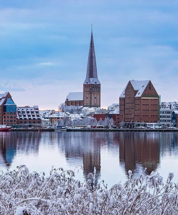 Rostock Petrikirche im Winter