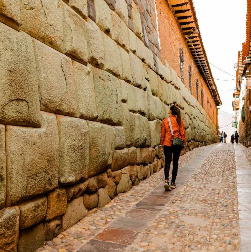 peru cusco hatunrumiyoc