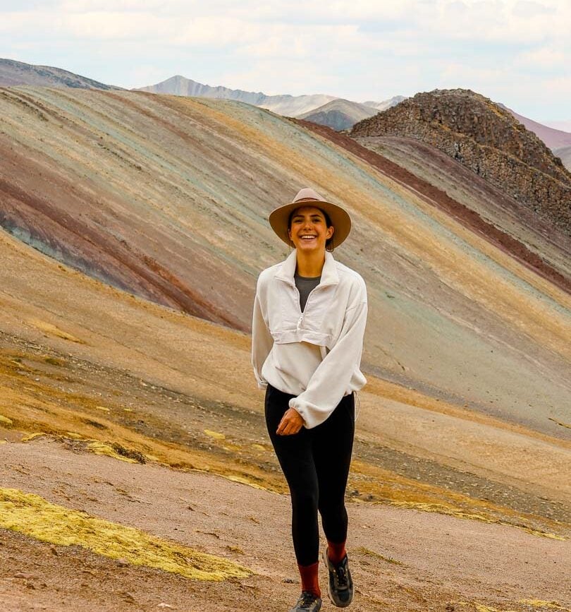 peru palcoyo rainbow mountain landschaft