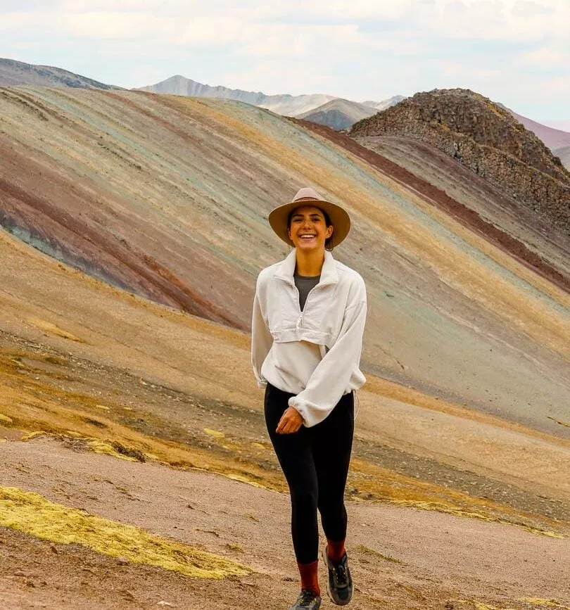 peru palcoyo rainbow mountain landschaft
