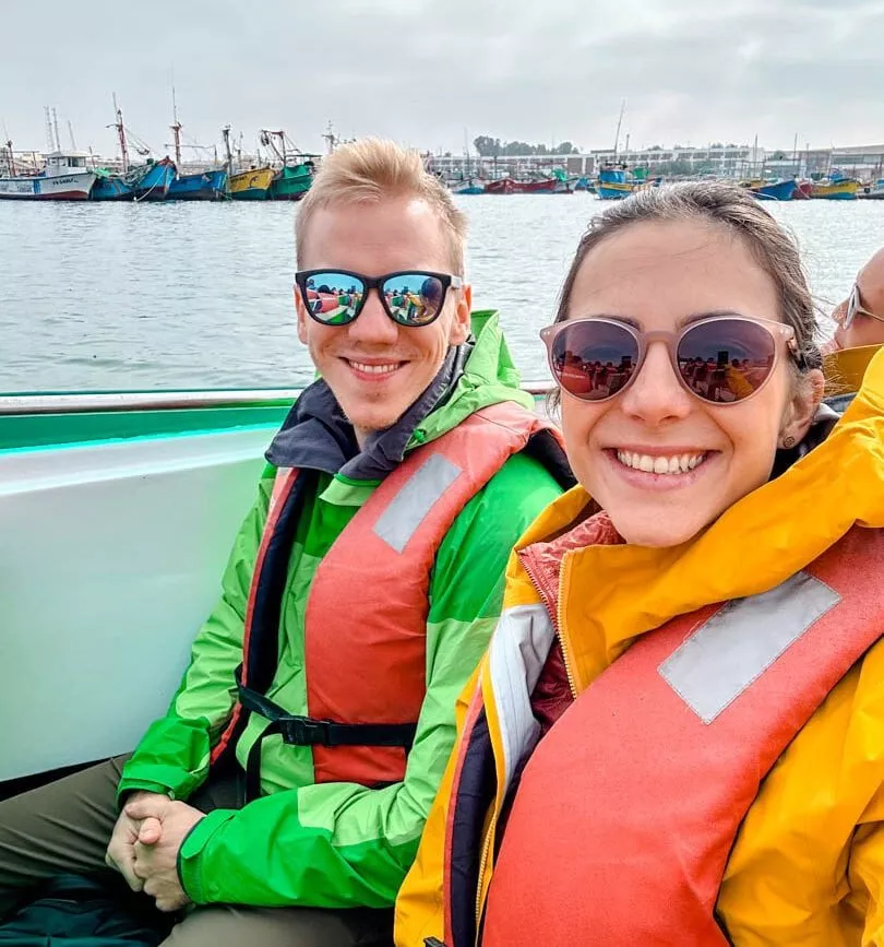 peru paracas ballestas islands boot