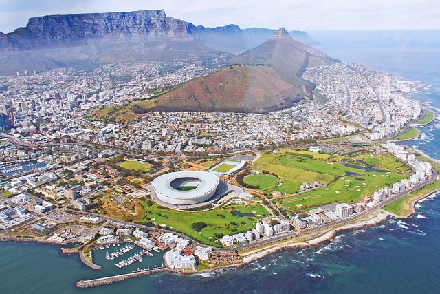 Südafrika_Kapstadt_Helikopter_Blick von oben_pixabay