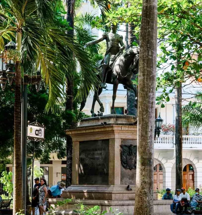 cartagena kolumbien plaza de bolivar cartagena kolumbien plaza de bolivar