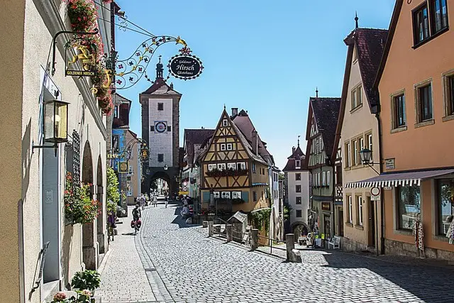 Bayern Rothenburg ob der Tauber Blick auf das Plönlein