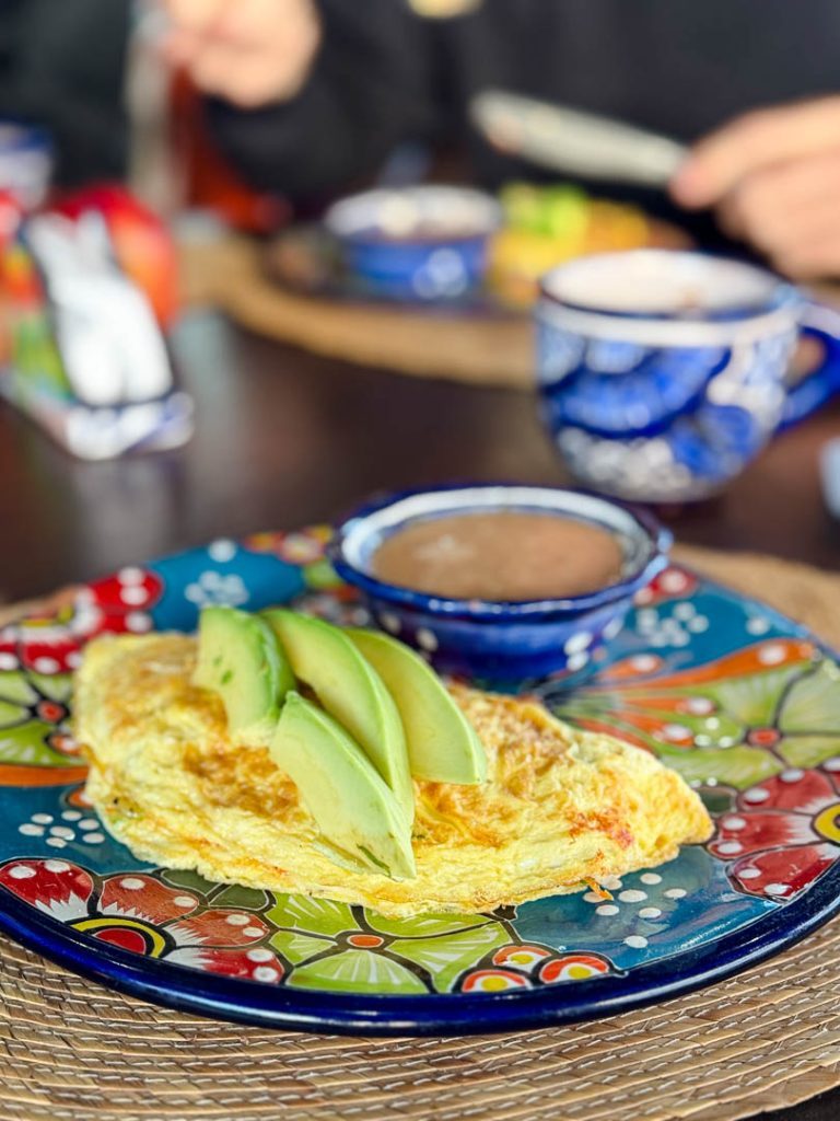 Essen beim Island Comfort Camp Magdalena Bay