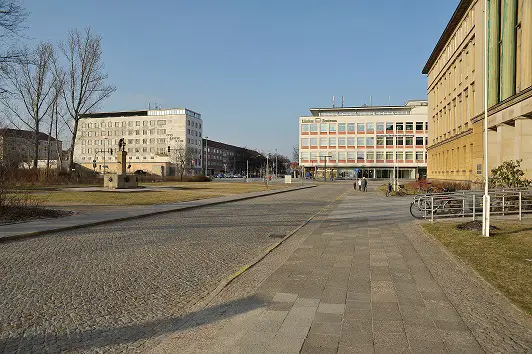 Eisenhüttenstadt-Zentraler Platz