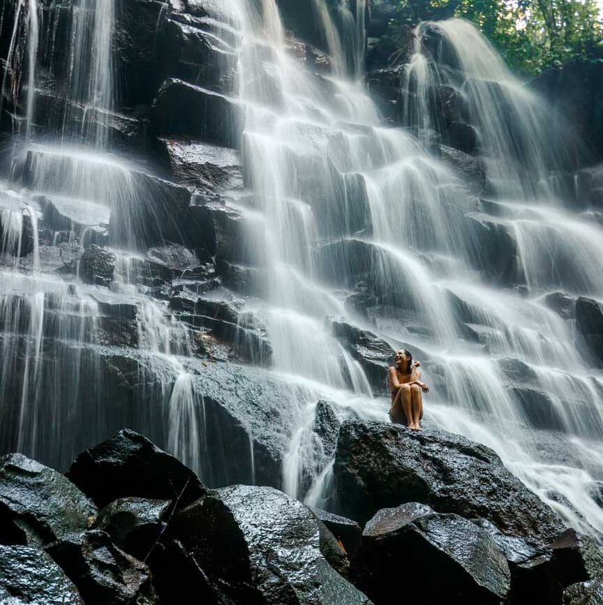 indonesien bali ubud kanto lampo waterfall