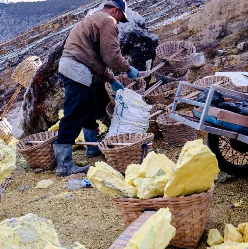 indonesien ijen schwefelabbau indonesien ijen schwefelabbau