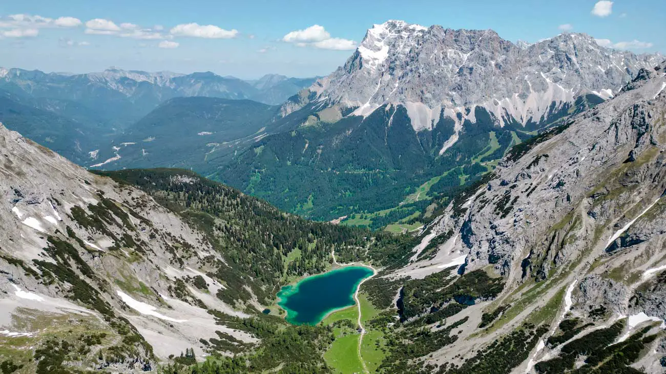 Tiroler Zugspitz Arena Seebensee Drohnenaufnahme