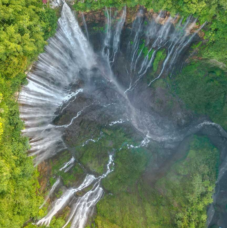 Tumpak Sewu Wasserfall Java Indonesien