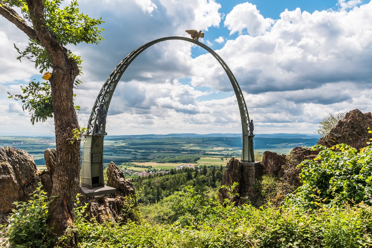 Adlerbogen auf dem Donnersberg