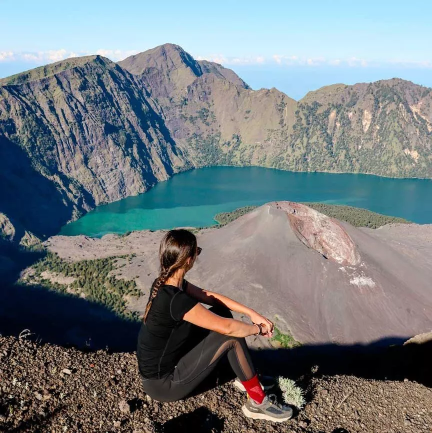 Mount Rinjani Trekking Lombok Blick in den Kratersee
