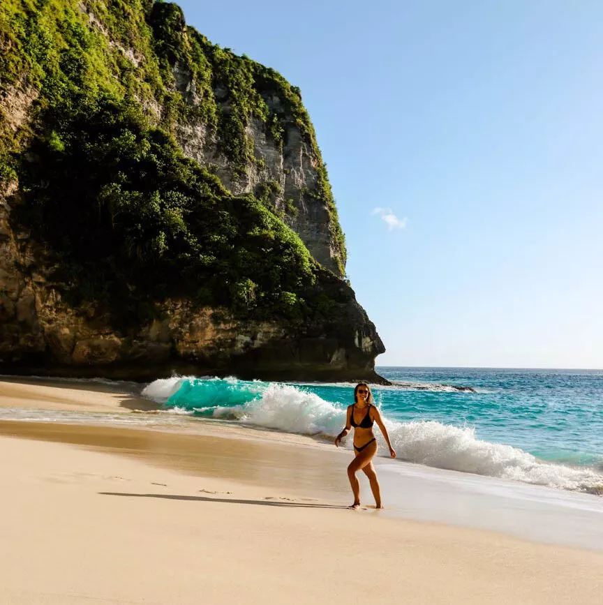 nusa penida bali kelinking beach von unten