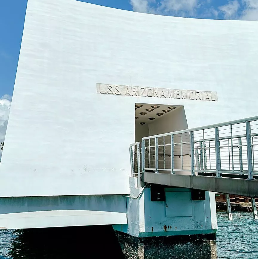 oahu hawaii uss arizona memorial 2
