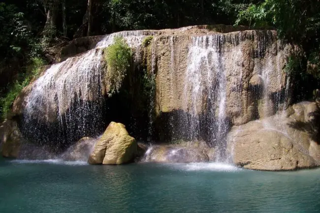 Thailand Erawan Nationalpark Wasserfall