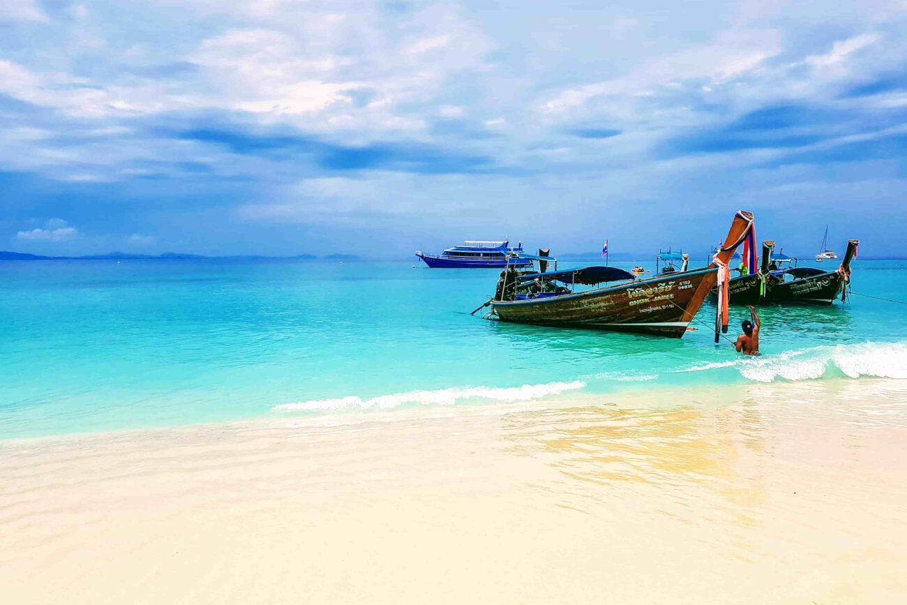 thailand phuket boote am strand