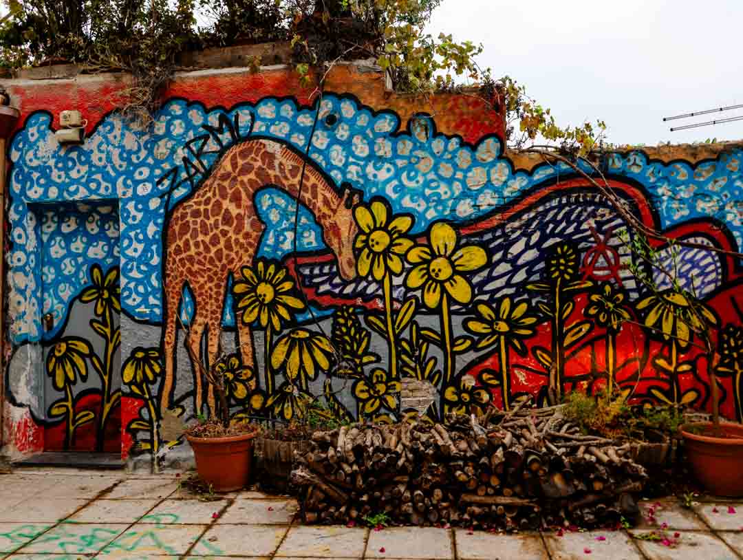 Cagliari Sardinien Via S. Saturnino Künstlergasse