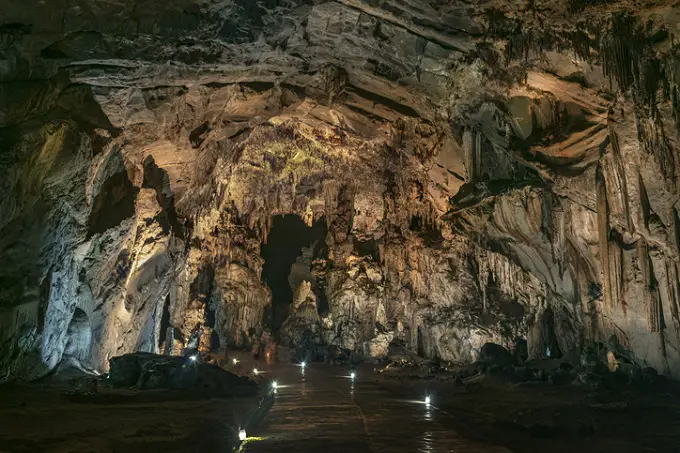 Höhlen von Cacahuamilpa