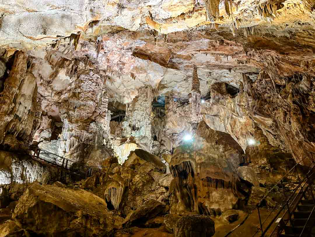 sardinien sehenswuerdigkeiten grotta di ispinigoli