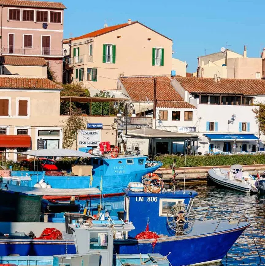 sardinien sehenswuerdigkeiten la maddalena hafen