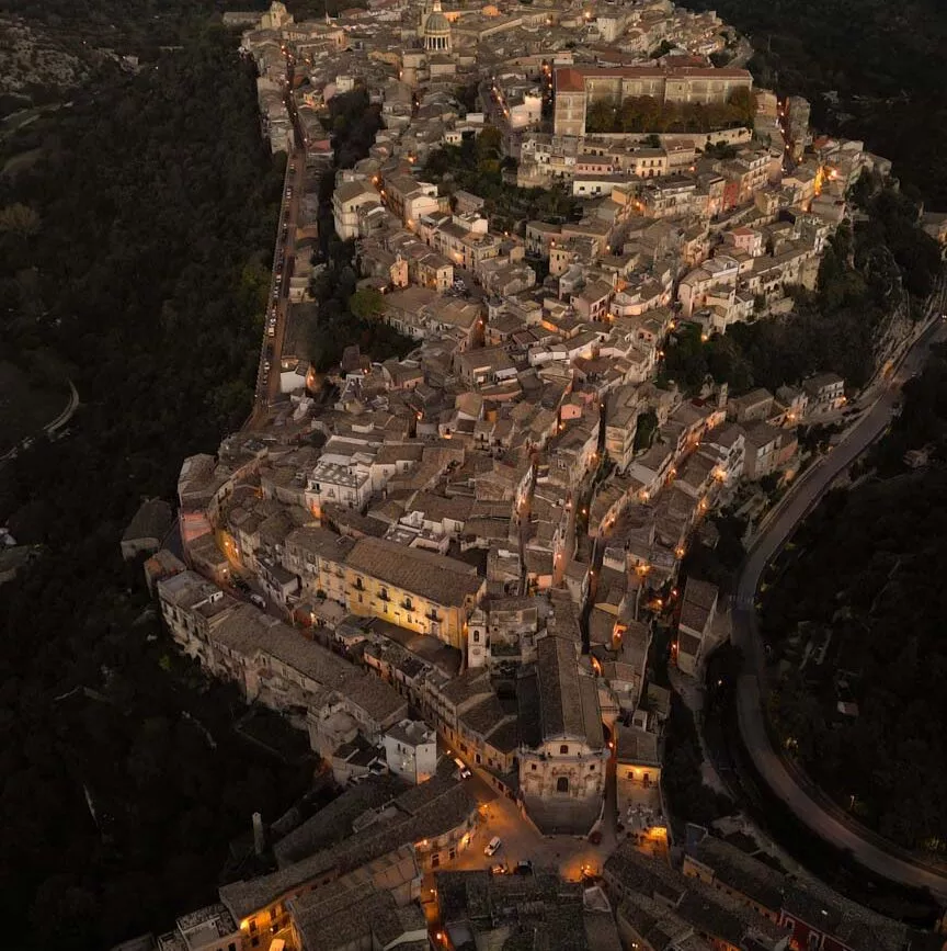 sizlien ragusa bei nacht sizlien ragusa bei nacht