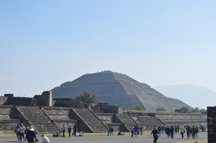 sonnenpyramide von teotihuacan