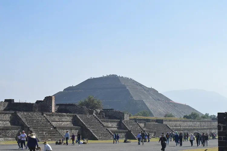 Sonnenpyramide von Teotihuacan