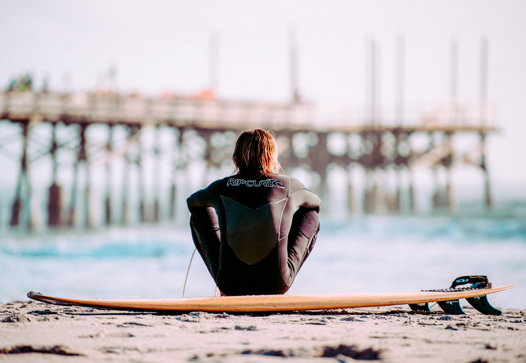 cocoa beach surfer am strand cocoa beach surfer am strand