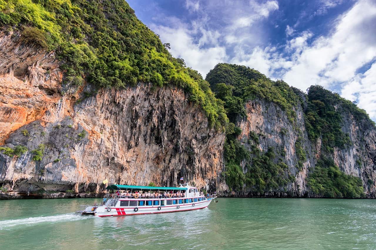 thailand phang nga karstfelsen ausflugsboot Thailand Phang Nga Karstfelsen Ausflugsboot