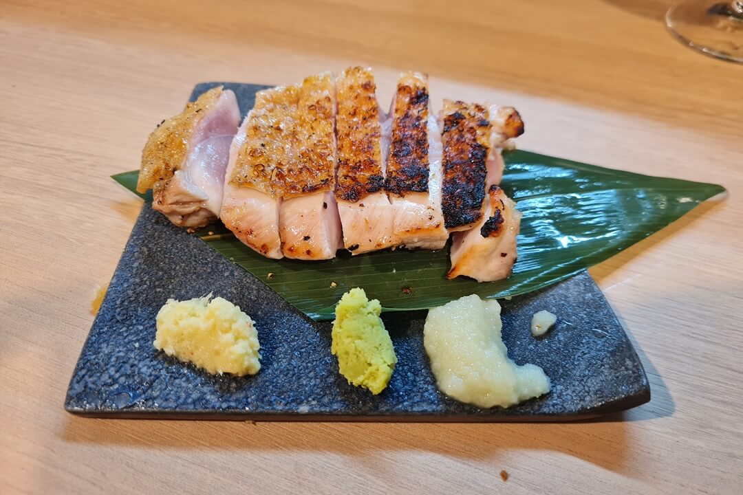 angebratenes huehnchen