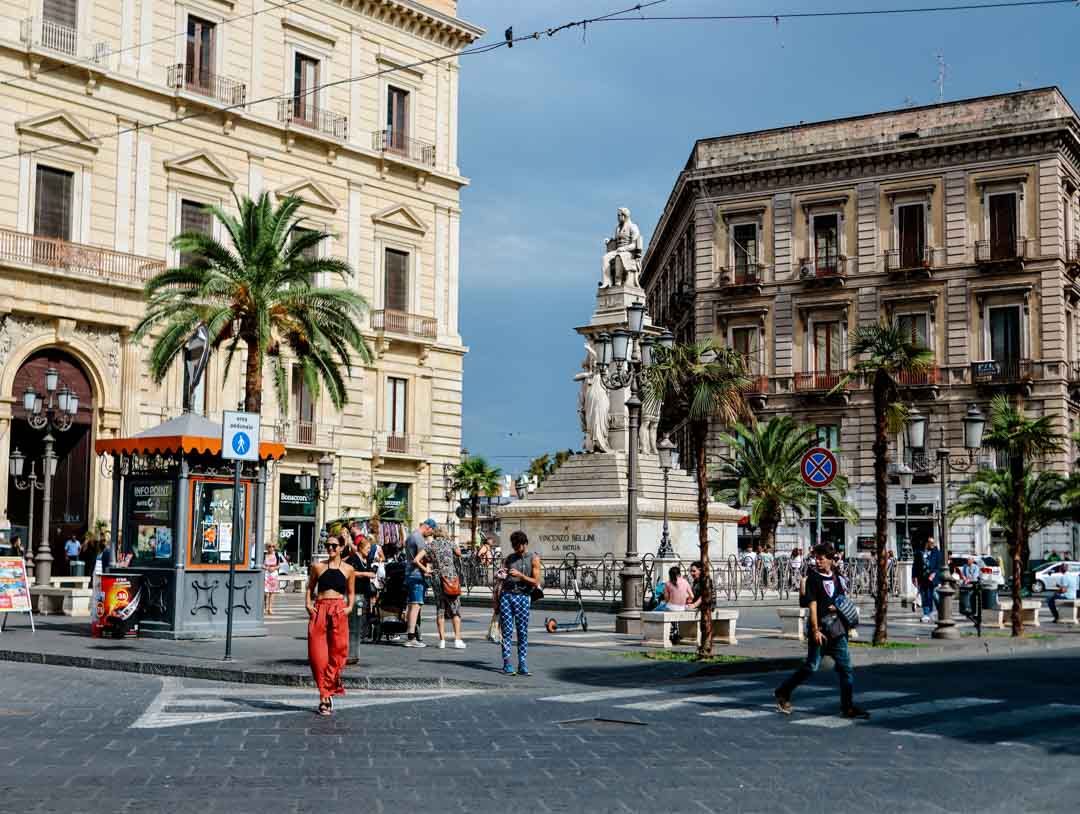 catania piazza stesicoro