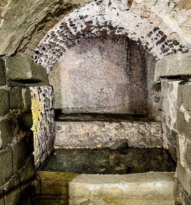 catania thermen des achilles