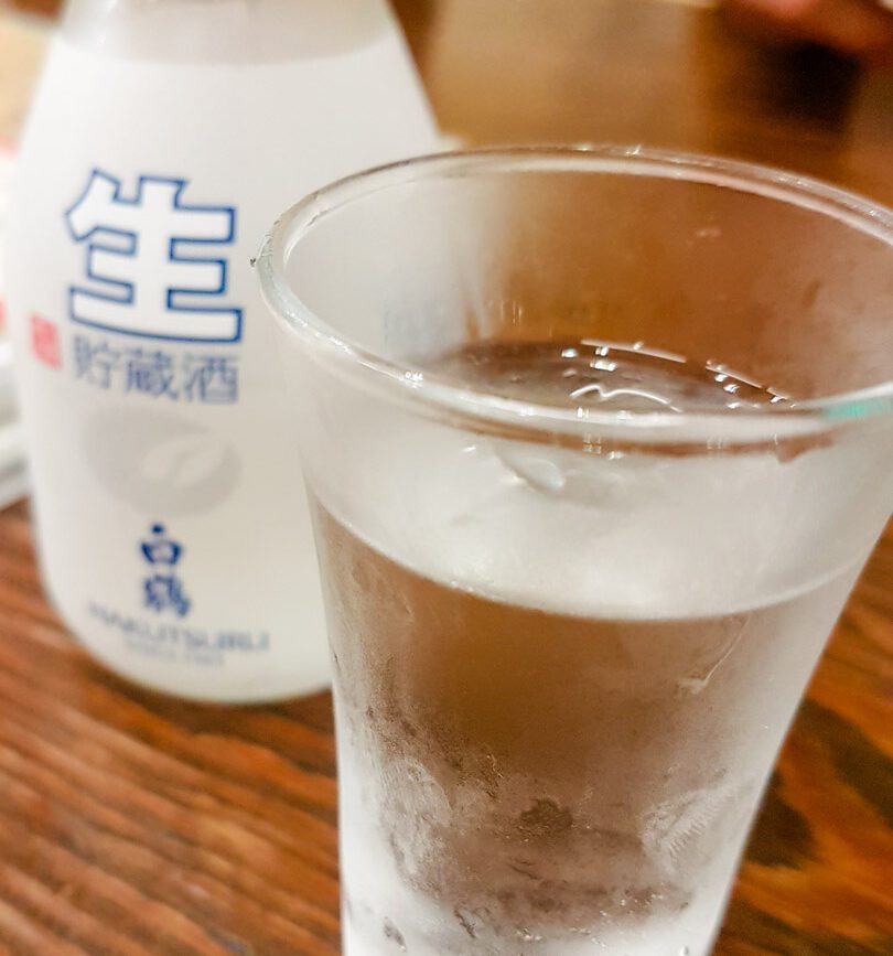japan sakeglass mit flasche