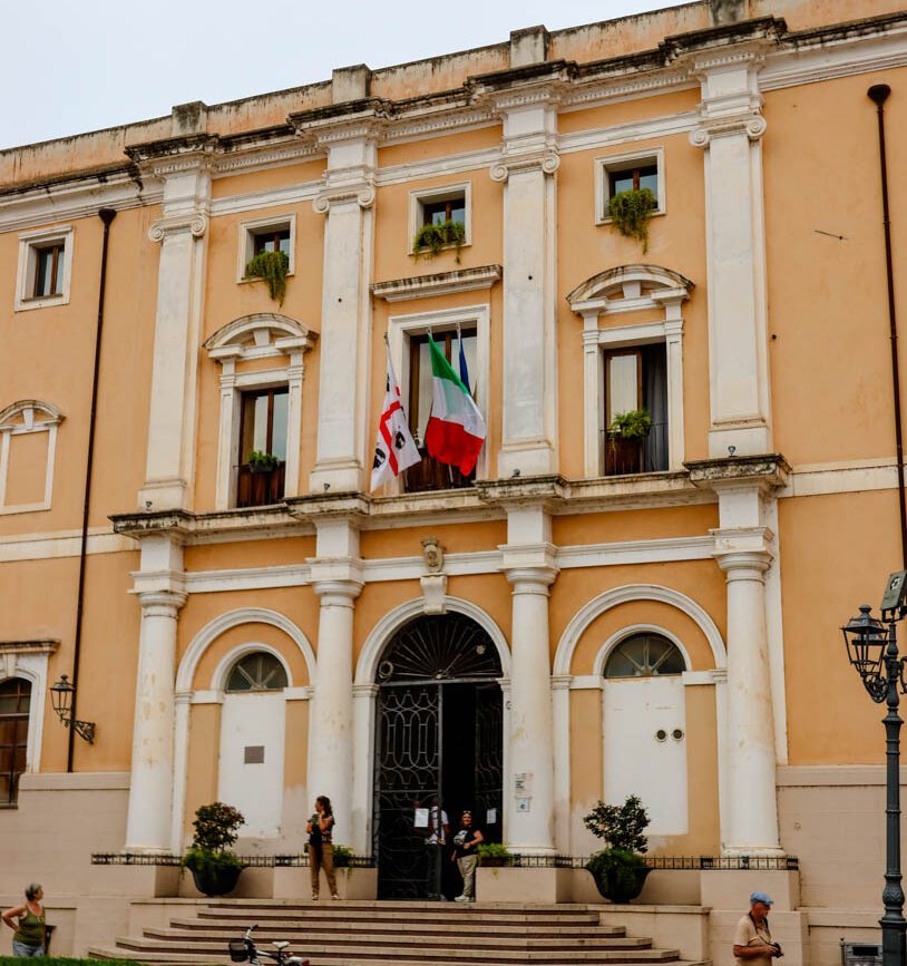 oristano palazzo degli scolopi