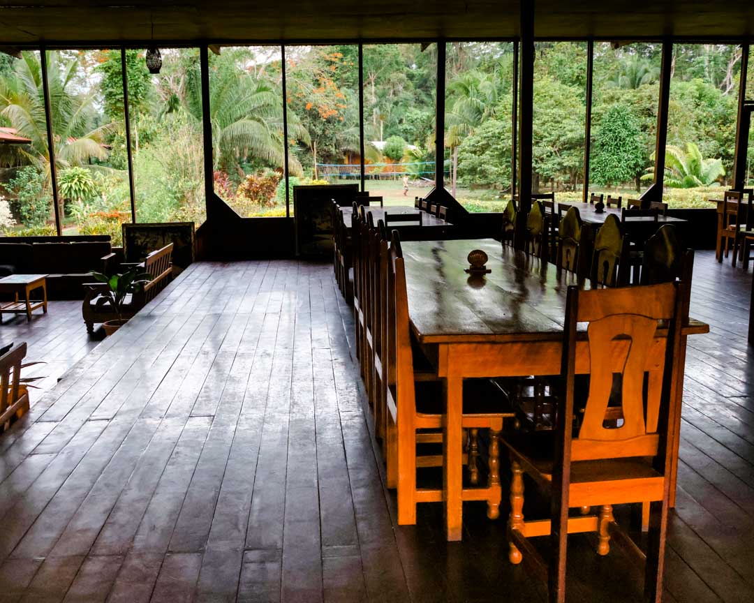 restaurant in der monte amazonico lodge
