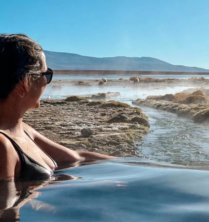 salar de uyuni hot springs