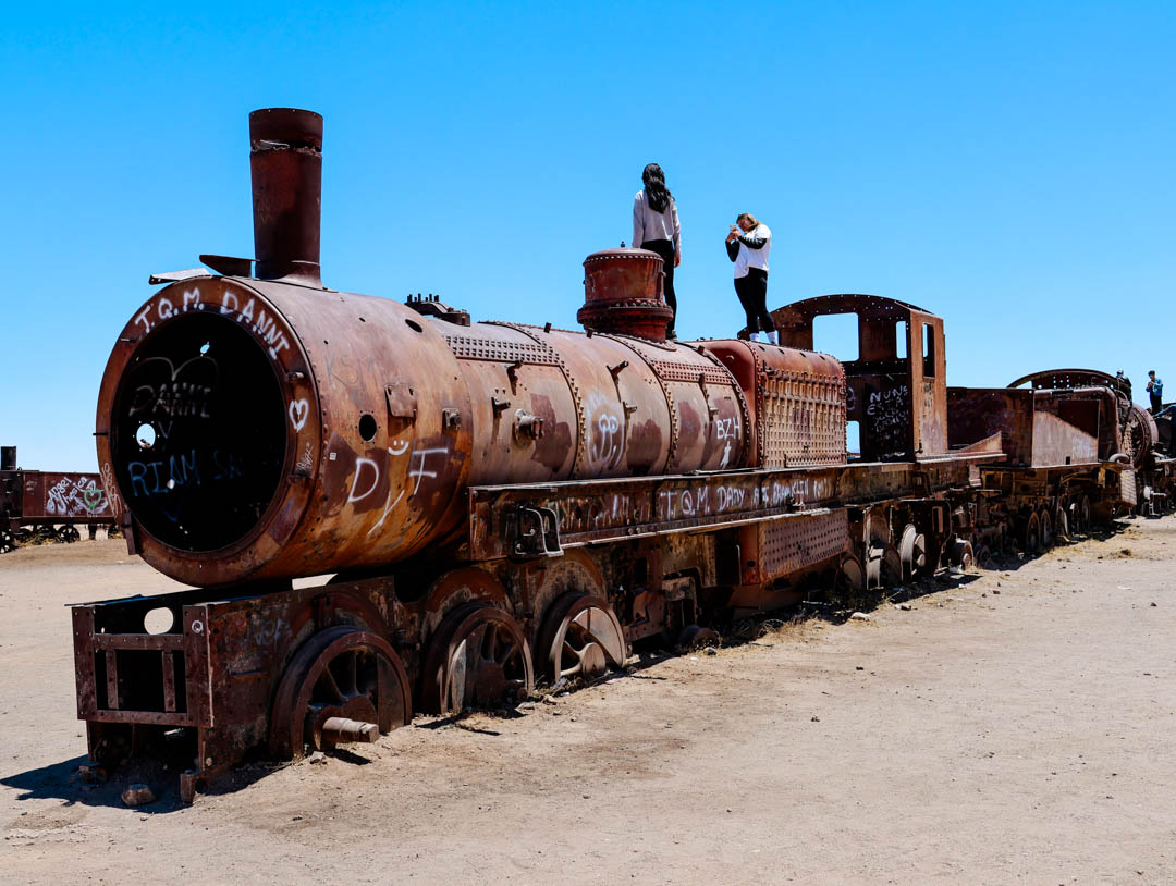 salar de uyuni zugfriedhof