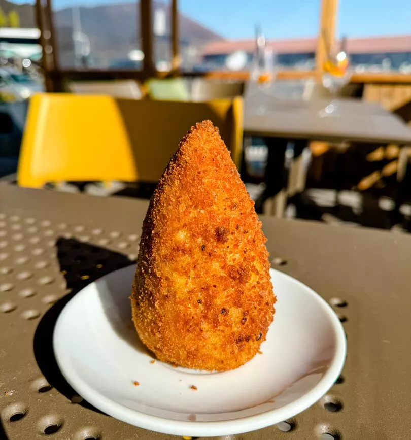 sizilien essen arancini
