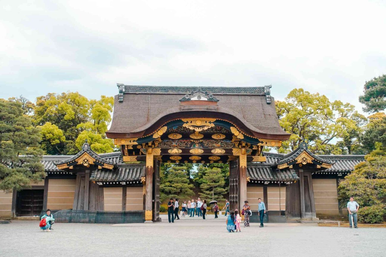 tag 12 palast beschnitt