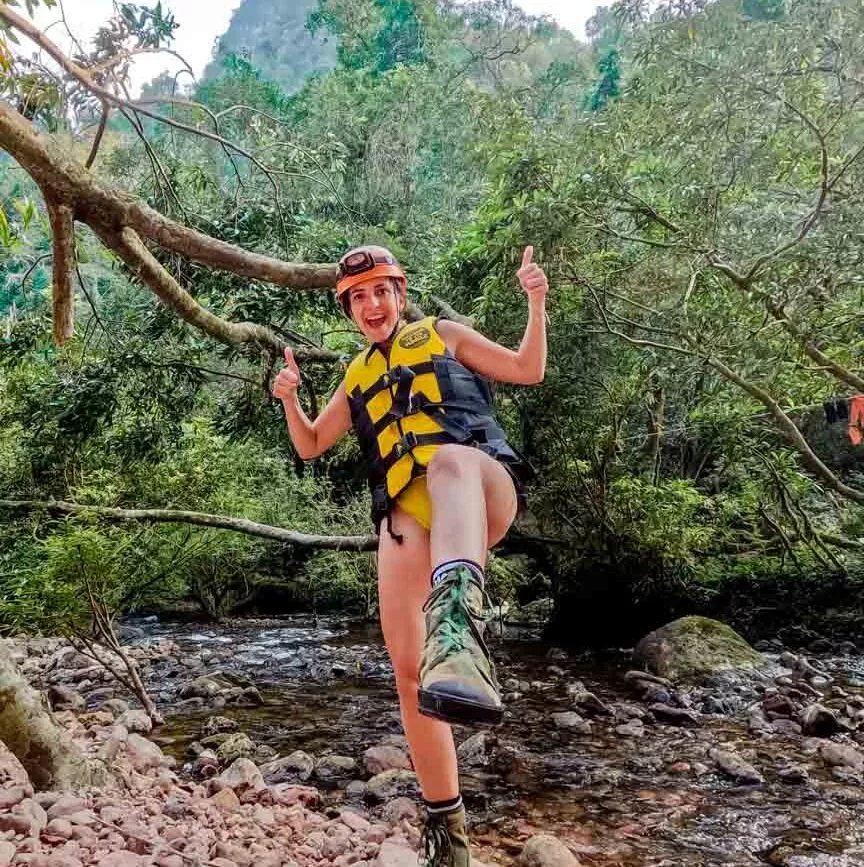 bereit in die tra ang cave zu schwimmen bereit in die tra ang cave zu schwimmen