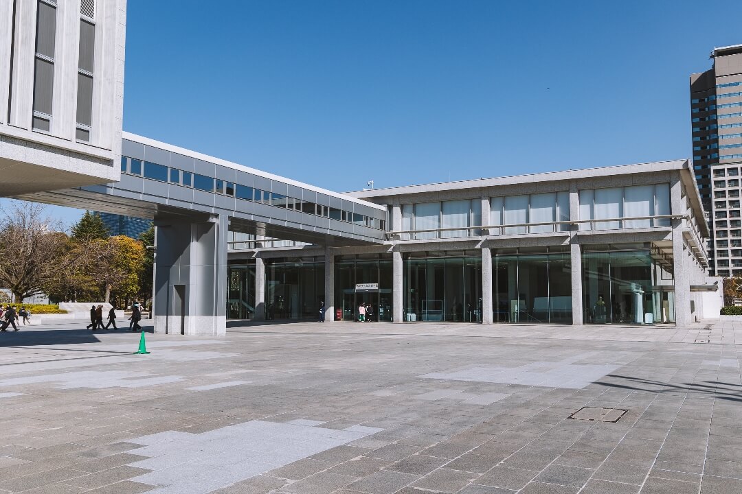 hiroshima friedensmuseum eingang