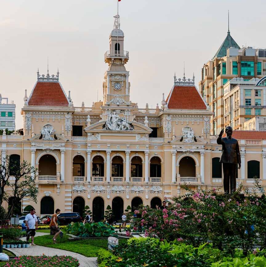historisches gebaeude in ho chi minh city