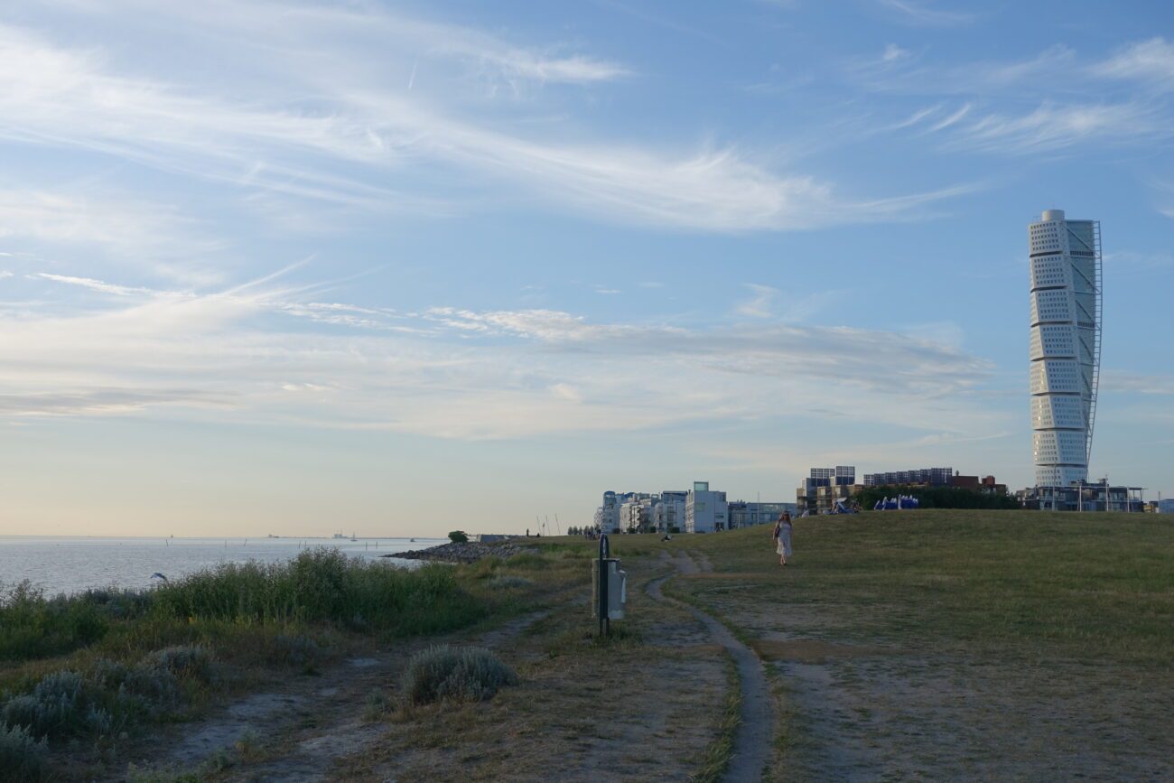 schweden malmoe turning torso park